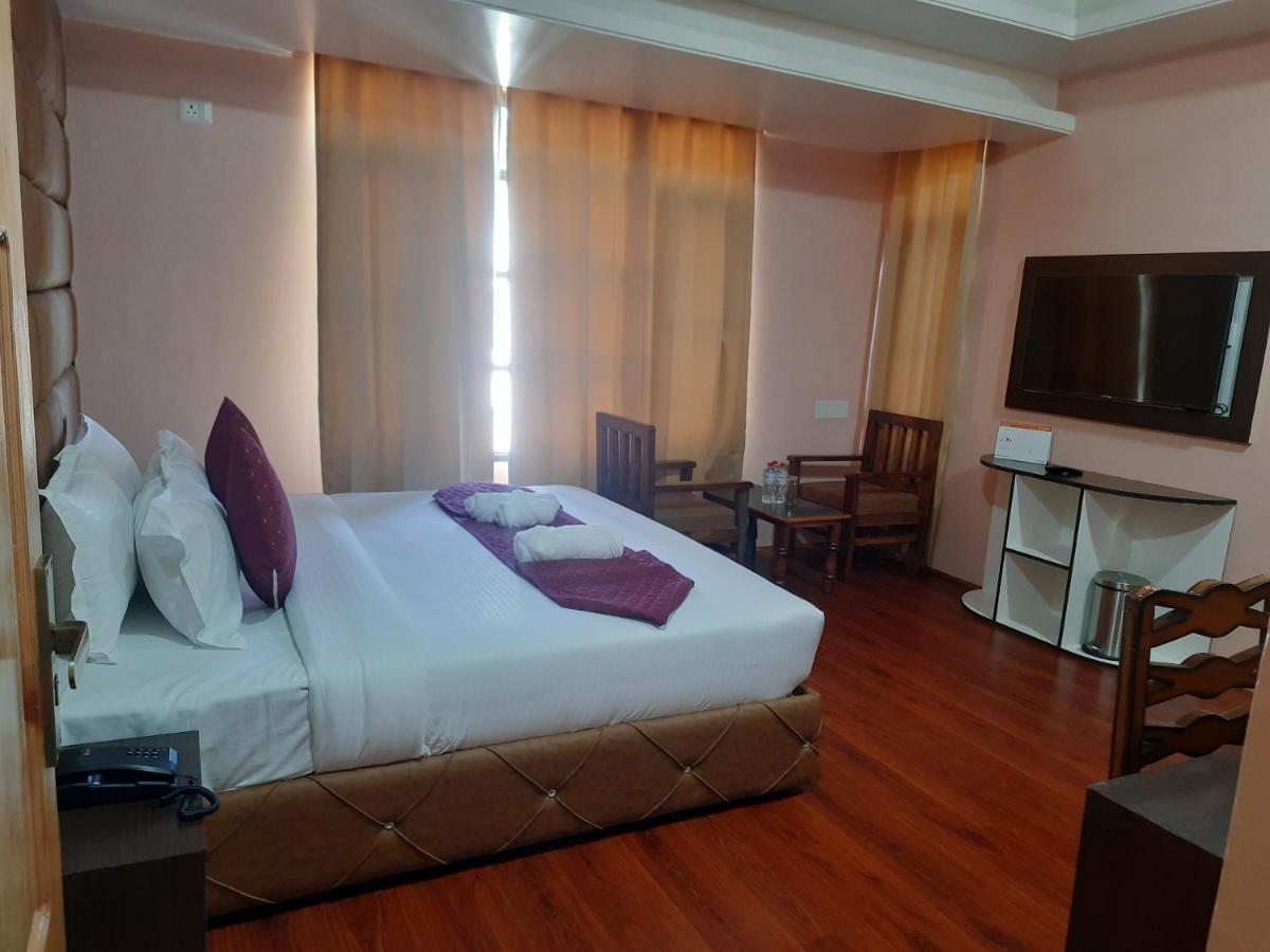 מלון Fair Mount, Airport Road, Humhama Srinagar מראה חיצוני תמונה