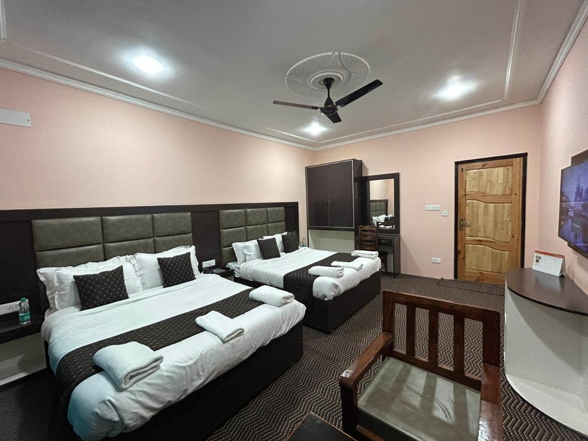מלון Fair Mount, Airport Road, Humhama Srinagar מראה חיצוני תמונה