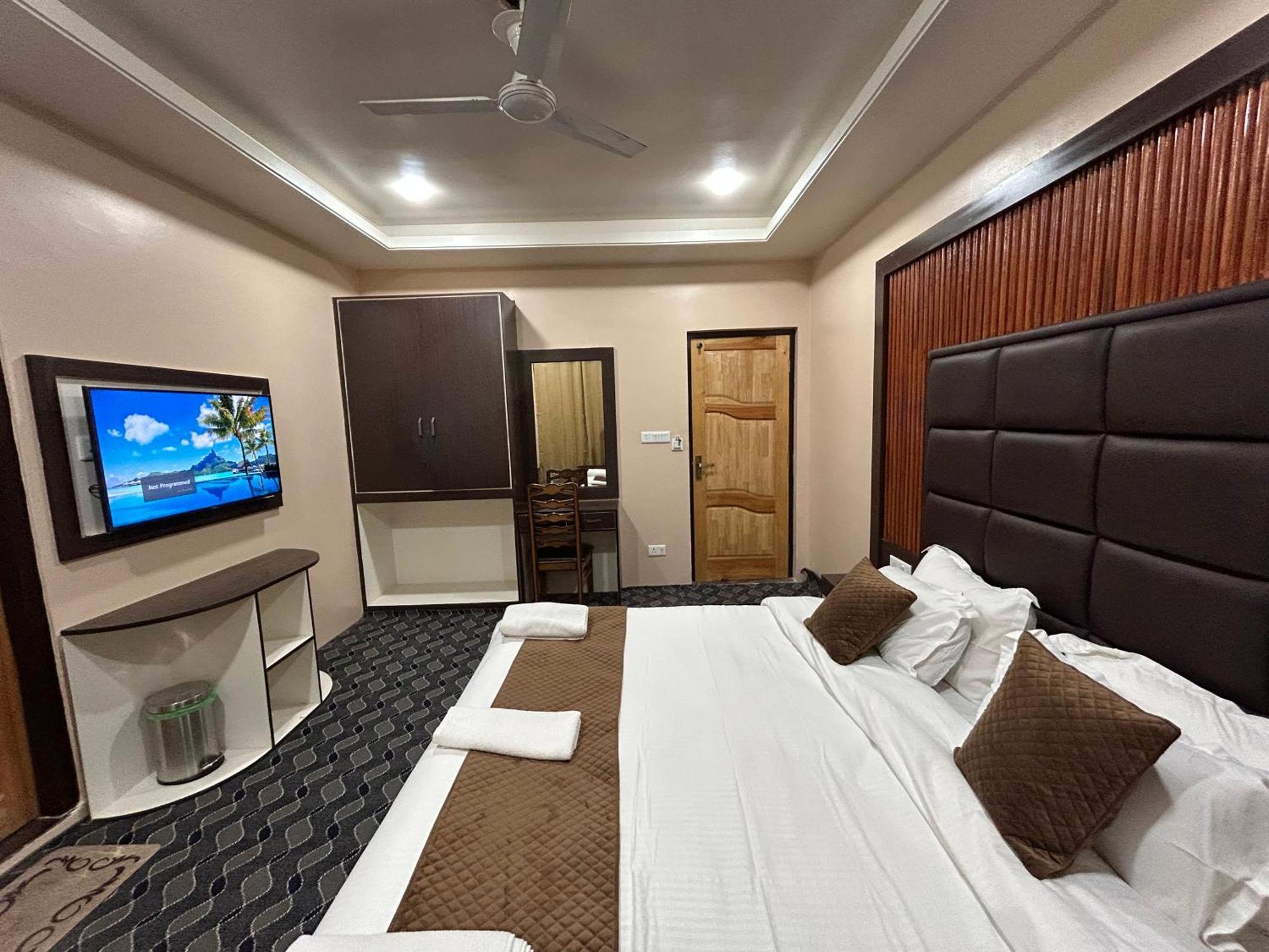 מלון Fair Mount, Airport Road, Humhama Srinagar חדר תמונה